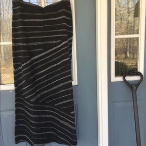 Black and gray maxi skirt from express